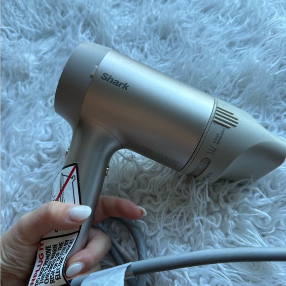 Shark hair dryer - Hyper air - Picture 4 of 12